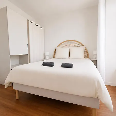 T2 Moderne Proche La Rochelle Avec Parking Privé Périgny