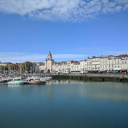 Appartement T2 Moderne Proche La Rochelle Avec Parking Privé Périgny