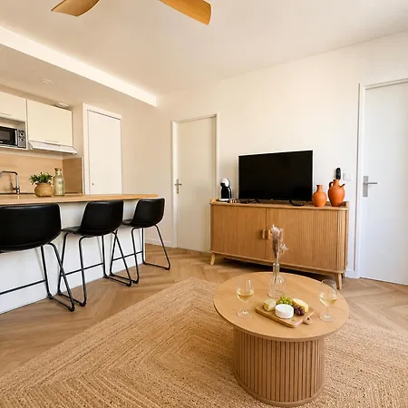 Appartement T2 Moderne Proche La Rochelle Avec Parking Privé Périgny